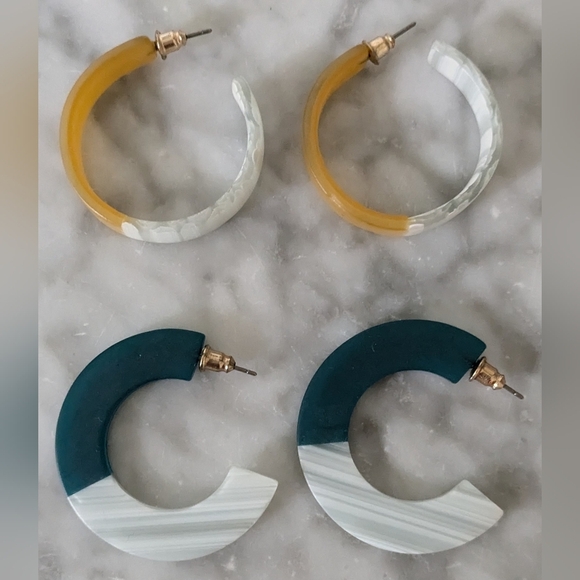 2 Pairs Colorblock Hoop Earrings, Turquoise Earrings, Yellow Earrings - Picture 1 of 13